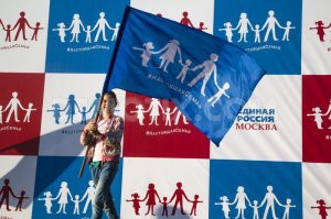 1436388969-united-russia-political-party-unveils-russian-straight-pride-flag_8060178.jpg