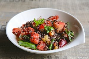 Salade-de-quinoa-pastèque-nectarine-et-basilic.jpg