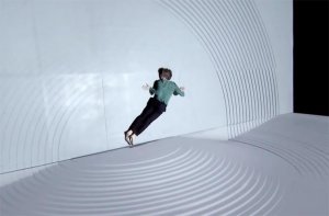 Levitation-projection-mapping-3.jpg