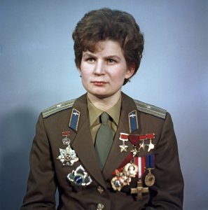 femme-soldat-sovietique.jpg