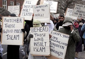 Islamist_demonstration_outside_Danish_Embassy_in_London_in_2006.jpg