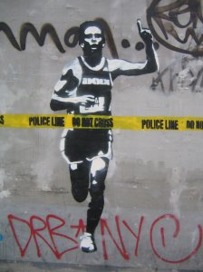 30-Stencil-Graffiti-Artworks-not-cross.jpg