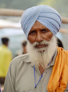 444px-Sikh_man,_Agra_07.jpg