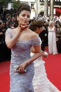 elie saab3.jpg