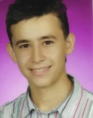 Furkan Dogan, 19 ans.jpg