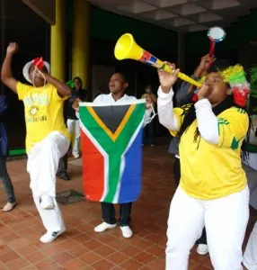 DUTvuvuzela-moment.jpg