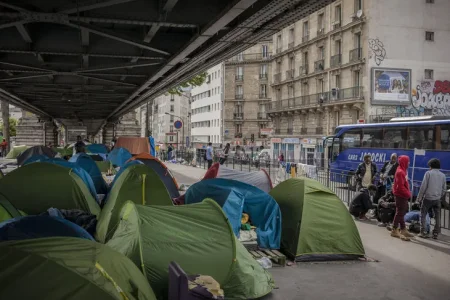 4643768_7_bd87_dans-le-campement-se-croisent-de-nombreuses_c7cd62c5ecef443d6b9ac46c357a09d8.jpg
