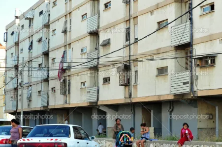 Poverty-in-Kiryat-Malachi-Israel.jpg