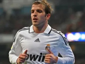rafael-van-der-vaart1.jpg
