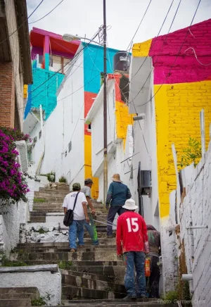 crew-germen-graffiti-town-mural-palmitas-1.jpg