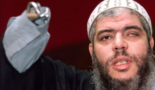 Abou-Hamza-enfin-face-a-la-justice-americaine.jpg