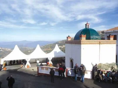 mausolé-ait-ahmed.jpg