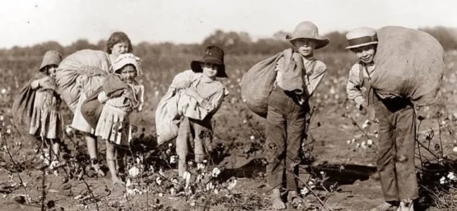 White-Irish-Slavery-12510278_1686481274944479_1627056168535128374_n-1728x800_c.jpg