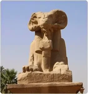 belier_karnak.JPG