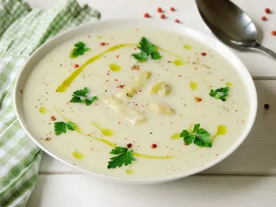 Veloute-Asperges2-Food-Tilt.jpg