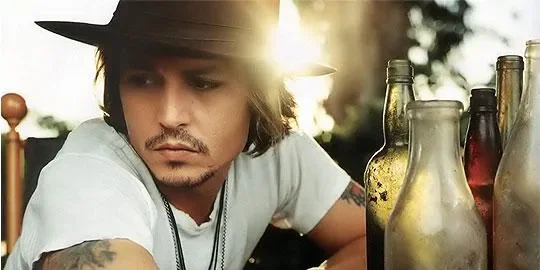 alasan-johnny-depp-bermain-terus-dalam-film-burton.jpg
