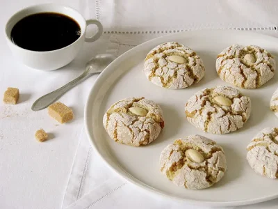 Amaretti3-F.jpg