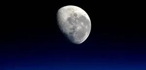 lune.jpg