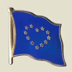 union-europeenne-drapeau-coeur.gif