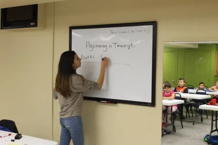 Enseignante de Tamazight au Quebec.jpg