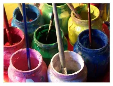 pot de peinture.jpg