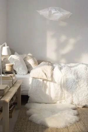 tapis-moelleux-lit-douillet-chambre-cosy.jpg