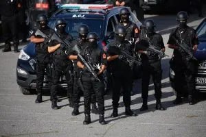 police16.jpg