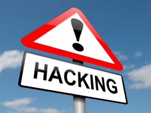 hacking-attaque-©-Sam72-shutterstock-684x513.jpg