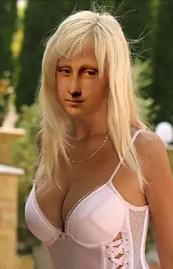 megamonalisa_blond-mona-lisa.jpg