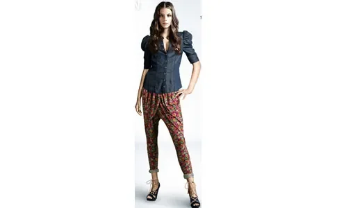 pantalon_fleuri_h&m%20copie.jpg