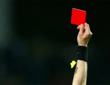 carton-rouge-coupe-du-monde-2010.jpg
