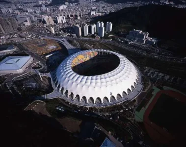 stadecasa2.jpg