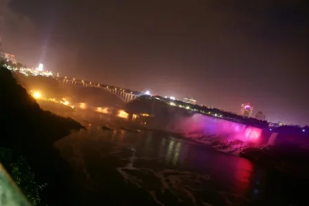 niagara2.jpg