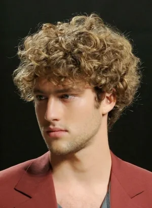 cheveux-boucles-homme-les-meilleurs-idees-coiffure-homme-2017.jpg