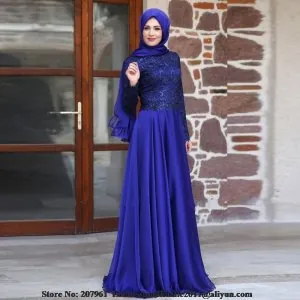 robe323.jpg