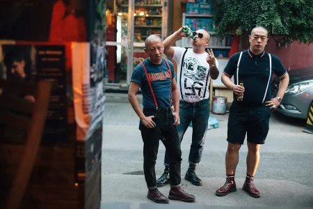 001-skinheads_Zhu-Mo.jpg