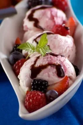 glace_fruits_rouges.jpg
