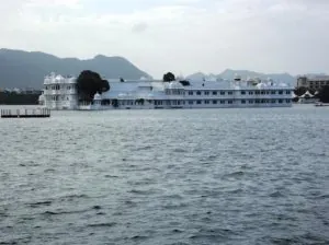 lake palace - pichola, udaipur.jpg