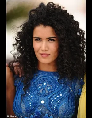Sabrina-Ouazani_reference.jpg