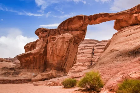 umm-fruth-arch-wadi-rum.jpg