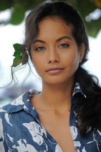 Vaimalama-Chaves-Miss-Tahiti-2018-f.jpg
