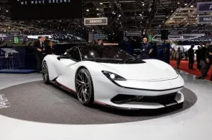 Pininfarina-Battista-Electrique-2019-GIMS-Geneva-0G3A2392.jpg