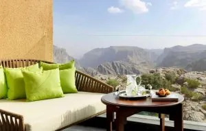 lm_oman_anantara_2_vue_dun_balcon_jpg.jpeg