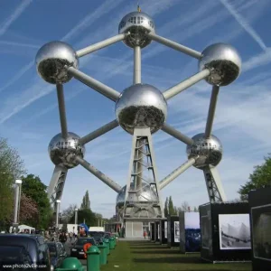 atom.jpg