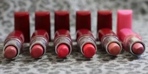 rouge-a-levres-2.jpg rouge-a-levres-2.jpg