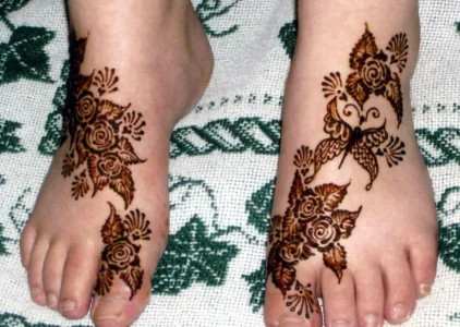 2RoseFeet.jpg