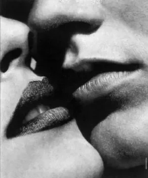 le_baiser,_newton.jpg