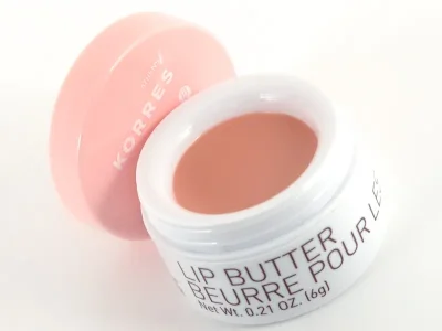 Korres-Lip-Butter-in-Jasmine-401.jpg