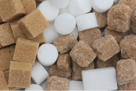 Sucres-blanc-roux.jpg Sucres-blanc-roux.jpg