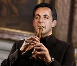 Sarko-pipeau-27079113_p---Copie.jpg
